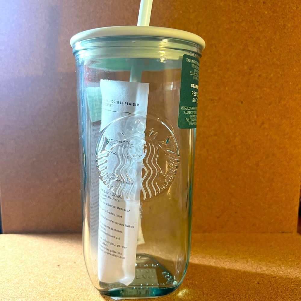Starbucks 2023 Recycle Glass Cold cup Tumbler Triangle Bottom -New